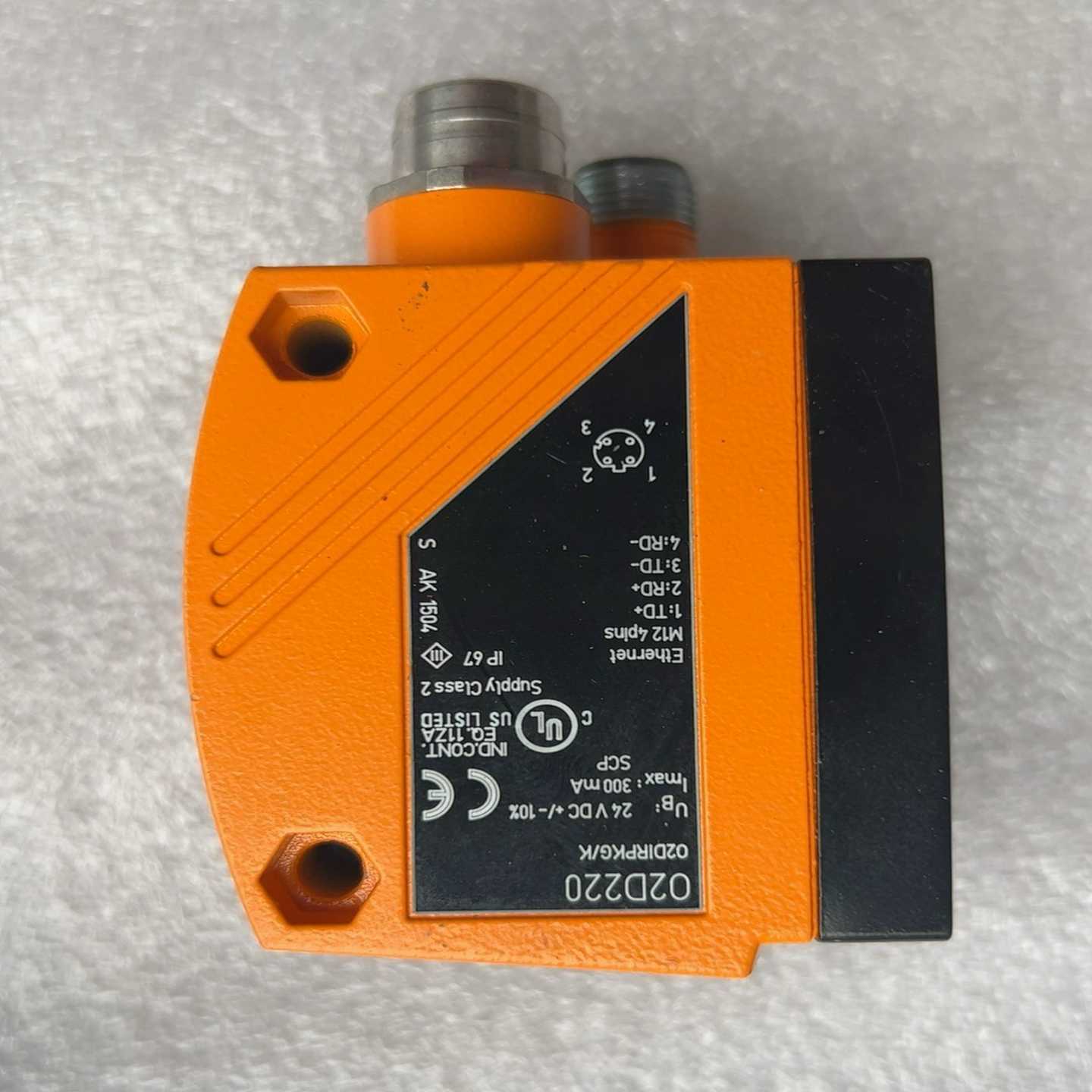 IFM易福门O2D220原装正品 裸新未安装需要联系议价出。~议价