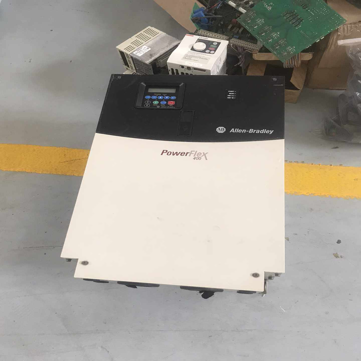 AB罗克韦尔变频器22C-D142A10375KW38询价