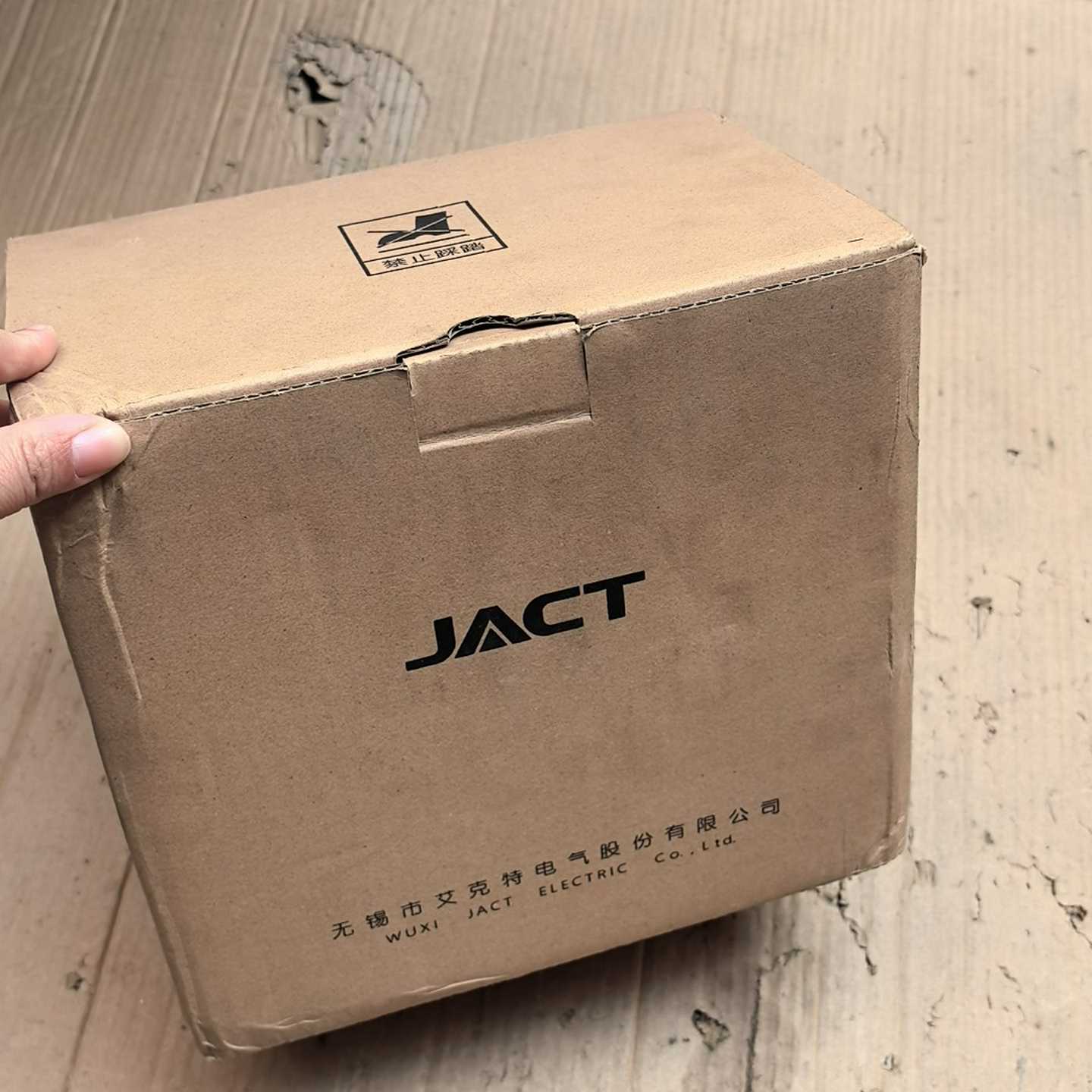 议价艾克特变频器AT500-T3-2R2G/4R0PB