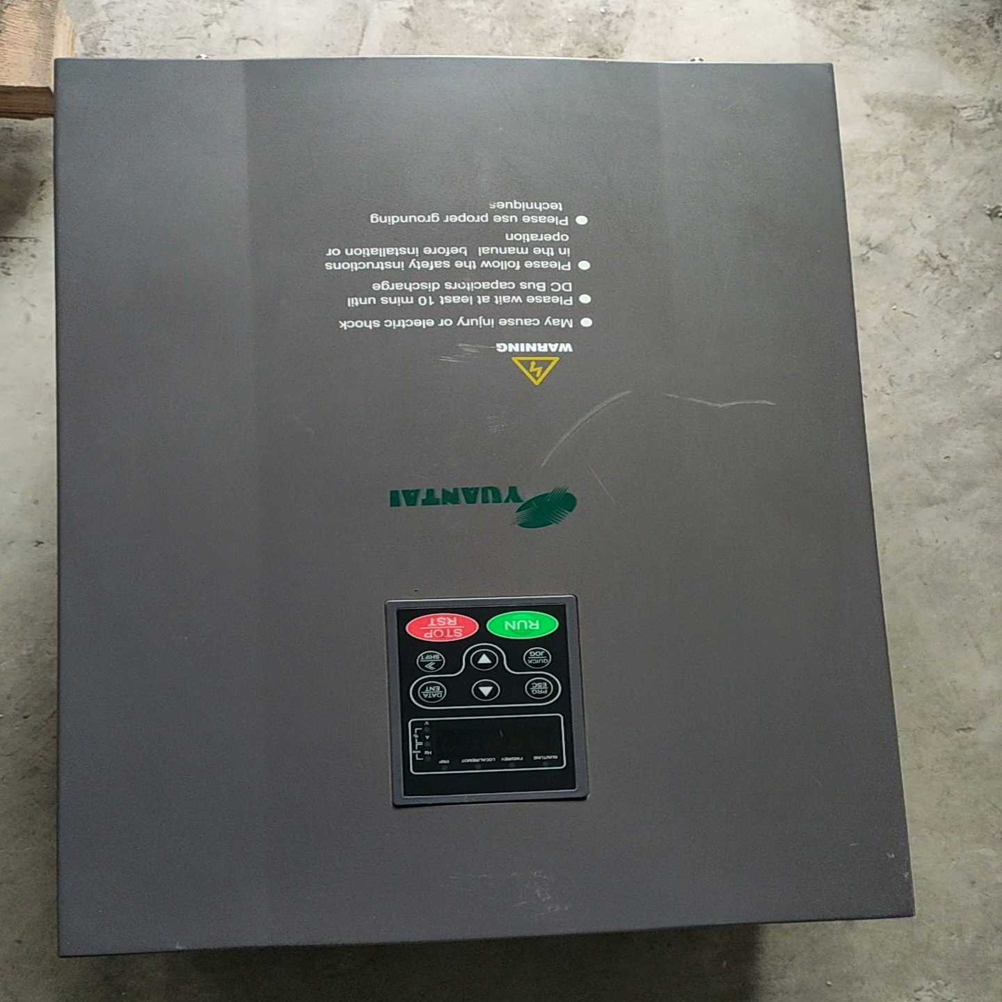 英威腾变频器CHV100-037G-437KW实物图，功询价