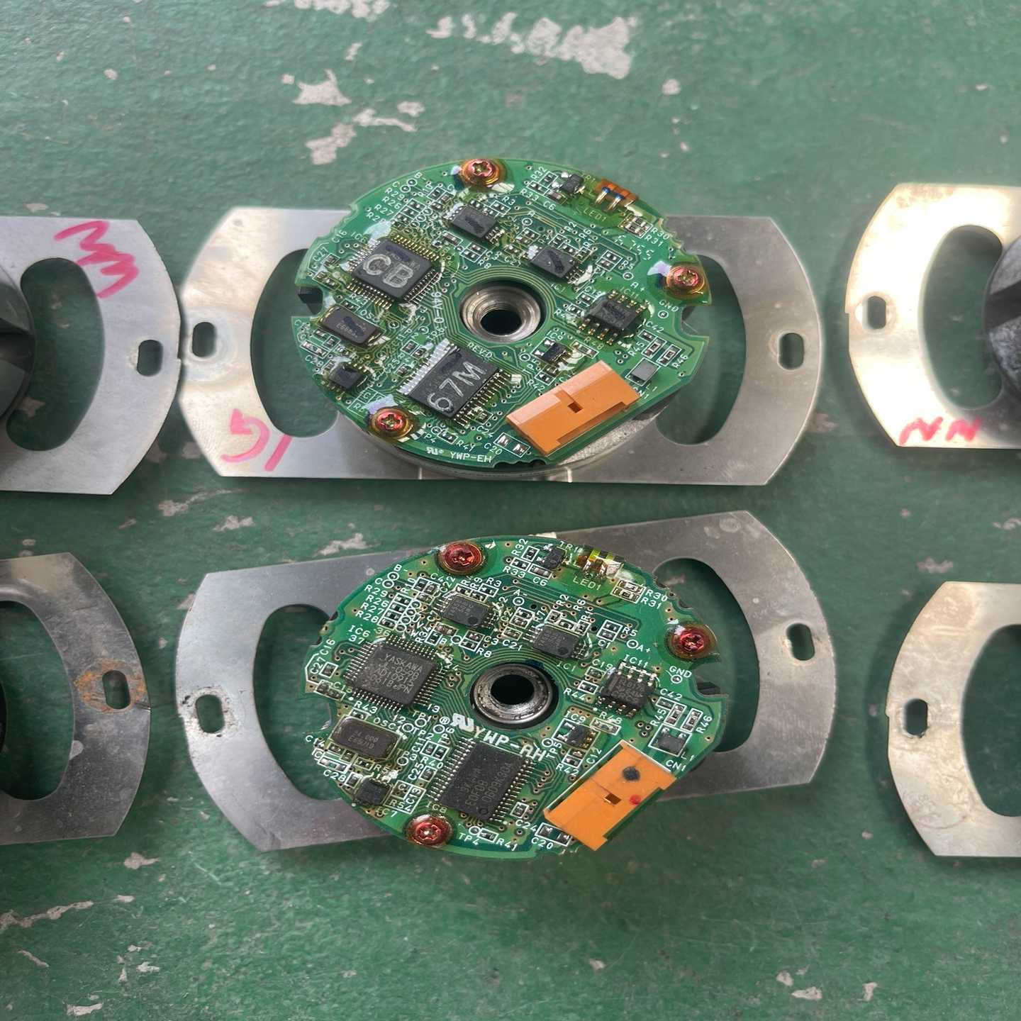 安川编码器YWP-EH安川4.4kw电机拆机-议价