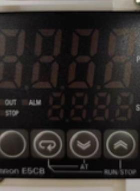 E5CB-R1TCQ1TC E5CB-R1TCDQ1TCD E5CB-R1PQ1PR1PDQ1PD正品货