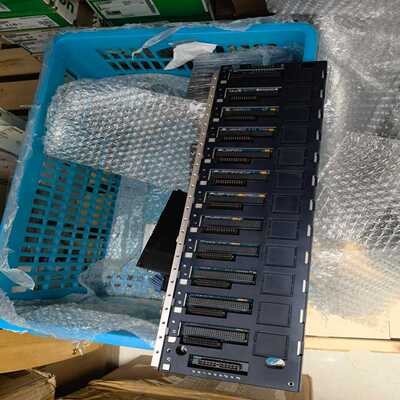 询价IC695CHS012全新原装未开封