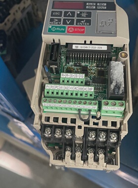 溢价-CIMRVBBA0003BAA安川变频器没有盖子