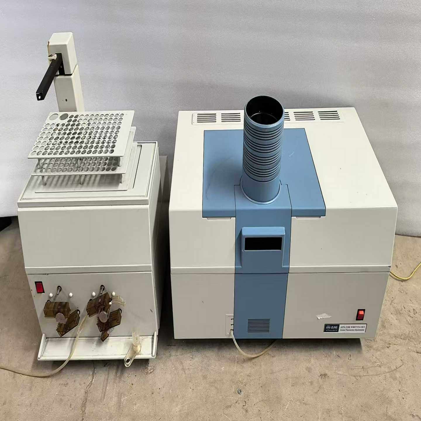 北京海光双道原子荧光光度计一台，元素分析仪设备。AFS-31--议价