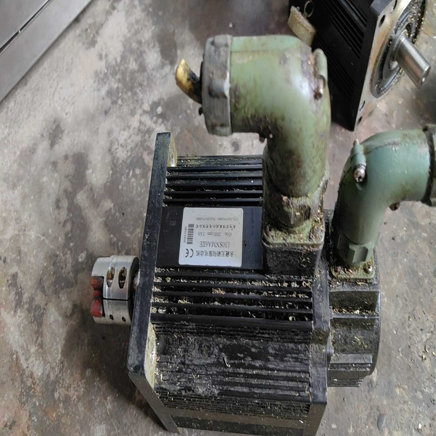 130SNMA6IIE南京苏强伺服电机一台，，状态如询价