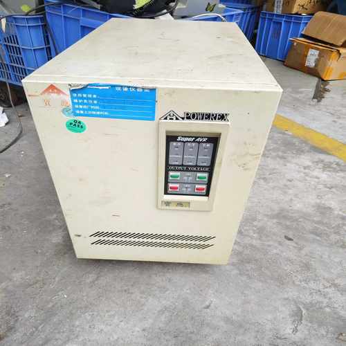 询价台湾宝应15kVA工业级稳压器PS-315N3，3P相380