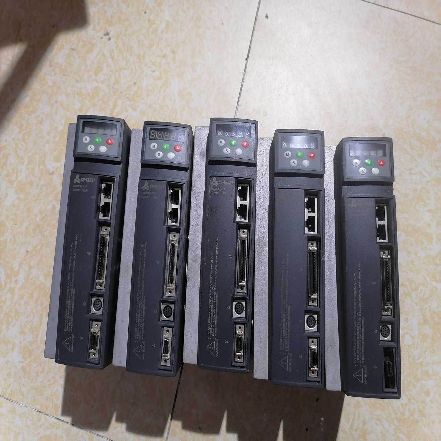 CTSDH1A-B3022-M100合信驱动器3KW拆询价