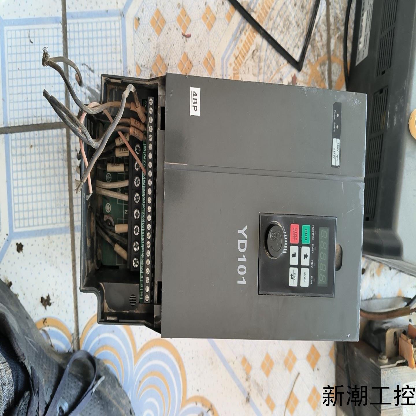 拆机的一个优利康YD101-07P5-T4变频器功率75议价商品