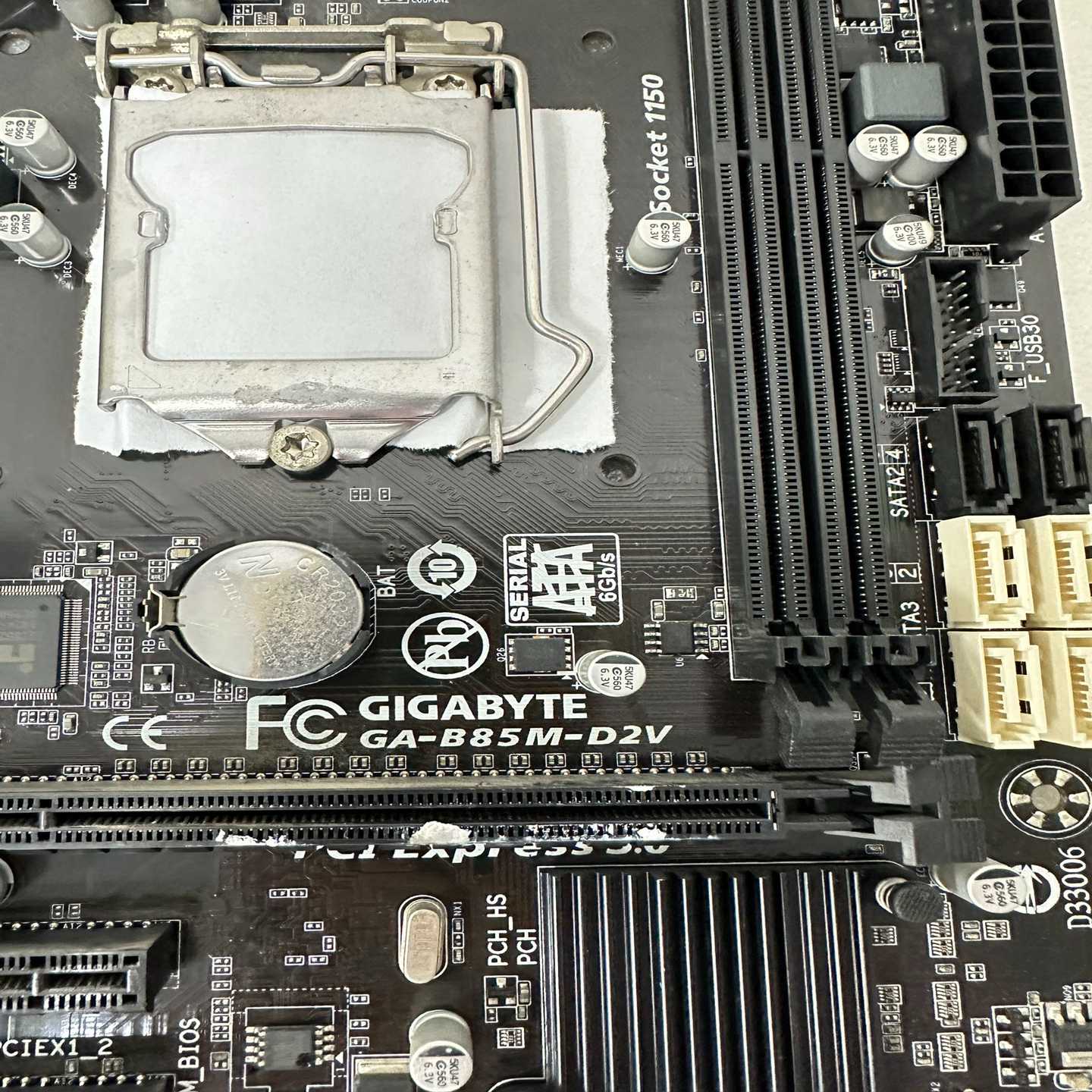 议价技嘉B85m-d2v，成色还行，功能正常，包邮非偏远，物