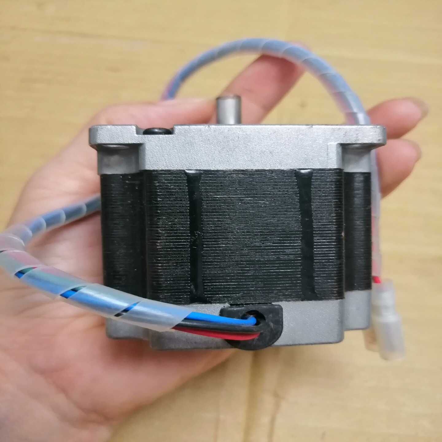 议价步进电机HSTM57-0.9-S-56-4-2.8