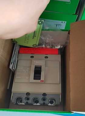 施耐德NSC100B3100N塑料外壳试断路器特价出--议价商品