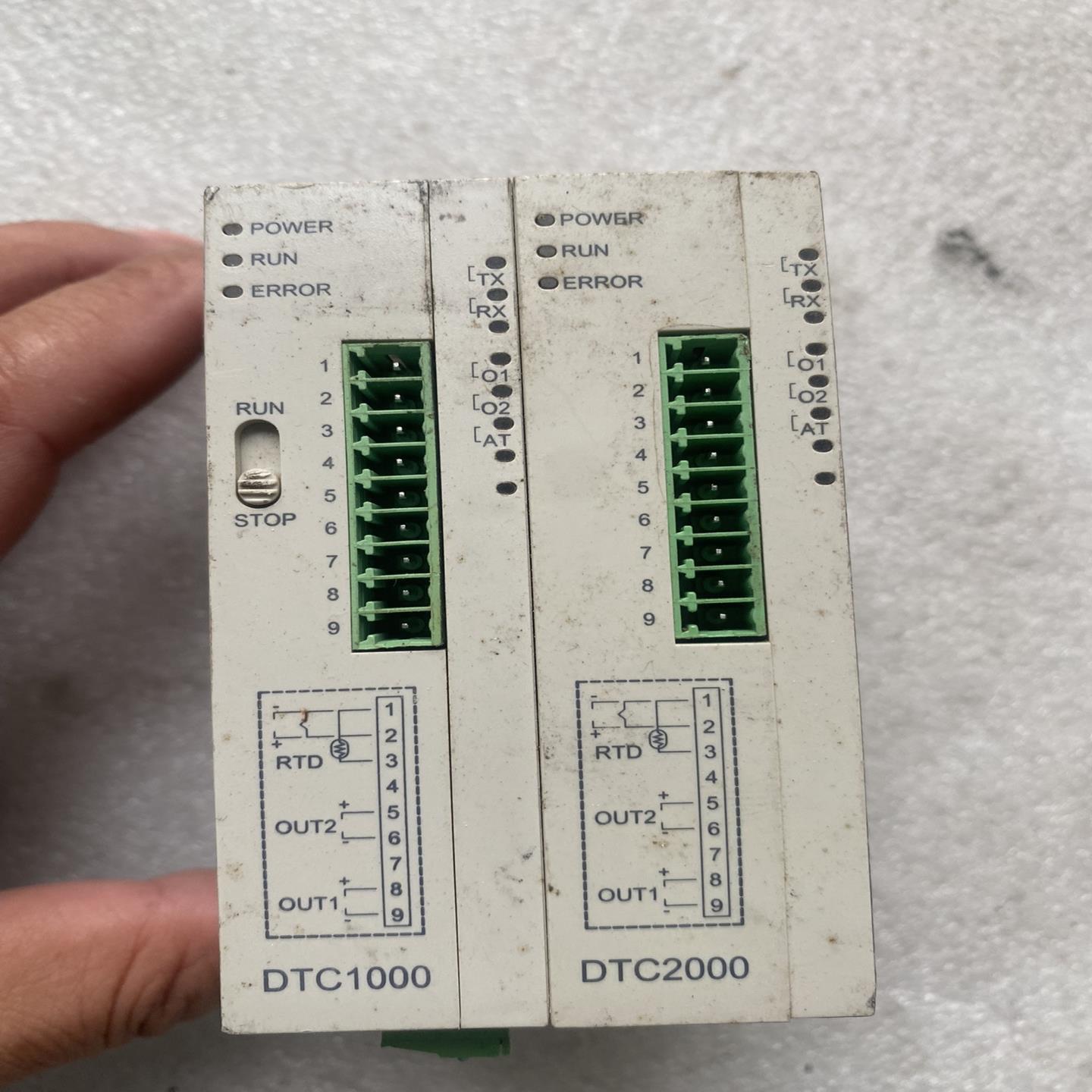 台达PLC温控模块，型号分别是：DTC1000V，DTC20（佳毅工控）