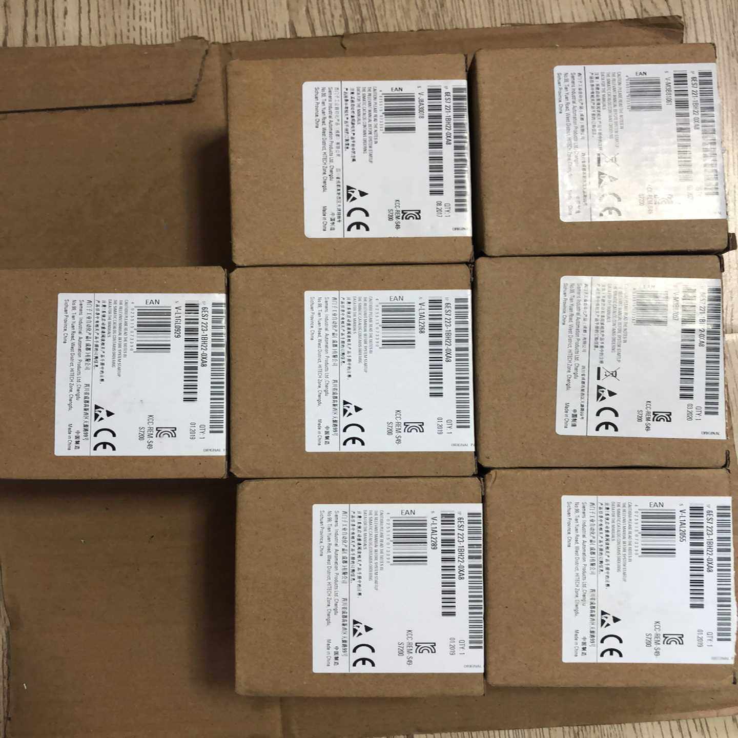 6ES7221-1BH22-0XA8。。还有两个拆封了询价