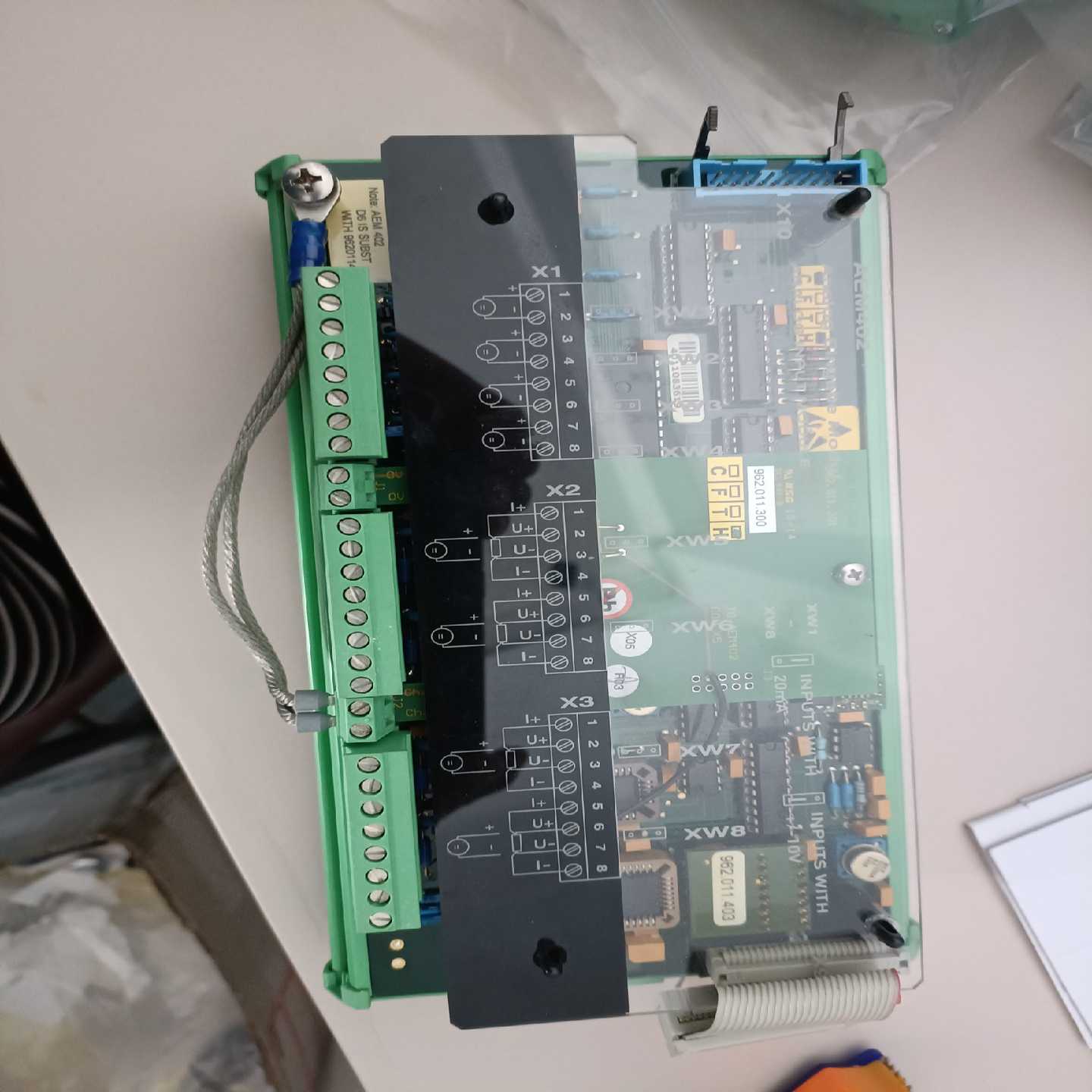 【请询价】AEM 402全新原厂件现货议价