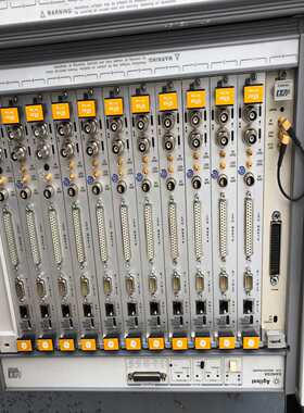 E8403A，安捷伦配套板子两套有一套缺个小板、--议价商品