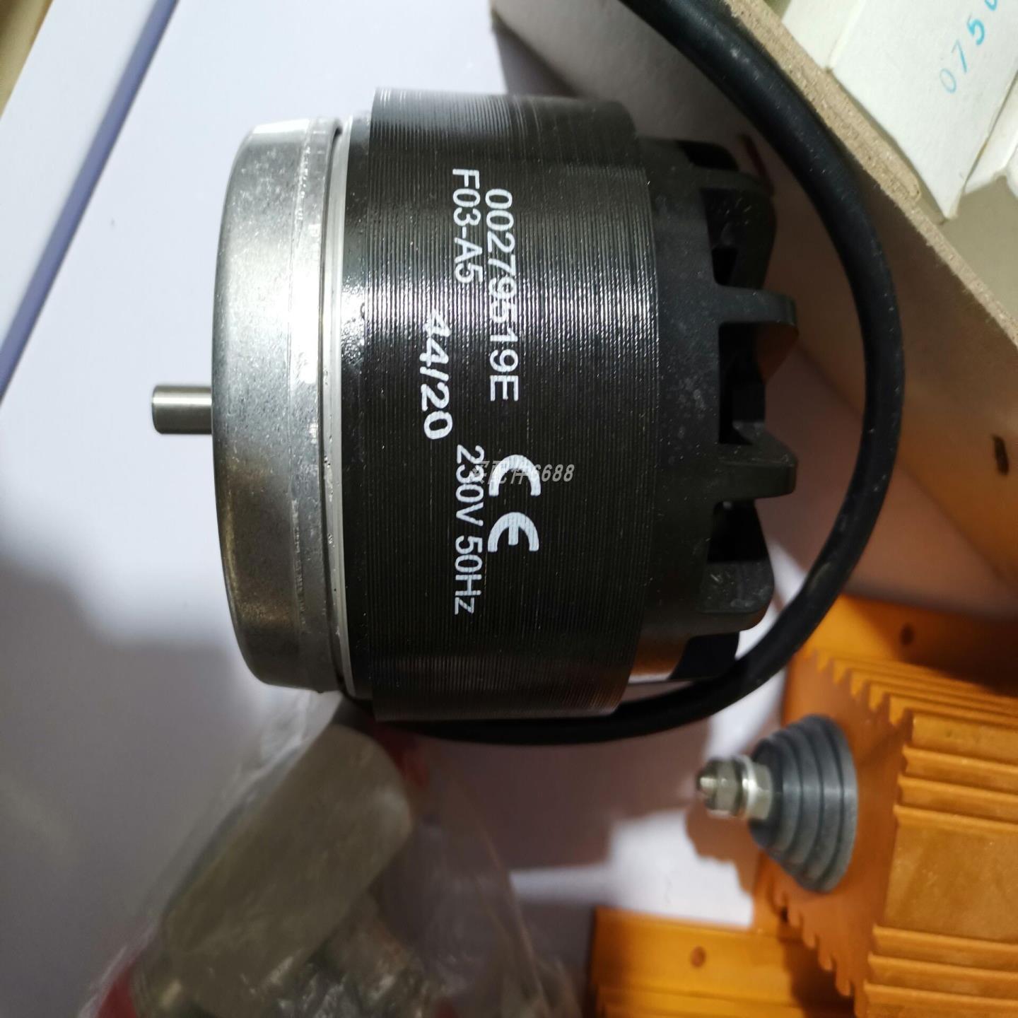 议价议价cember ASC30-36V充电器议价