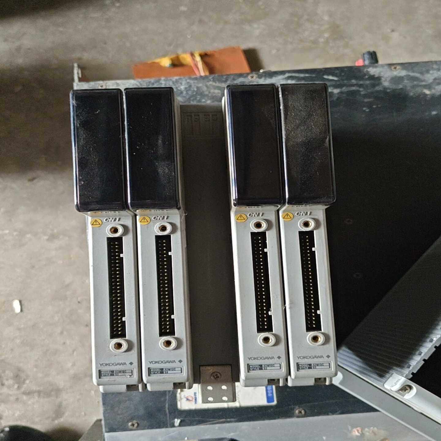 横河adm12c，adm52c，带amn32机笼，内部卡件完询价