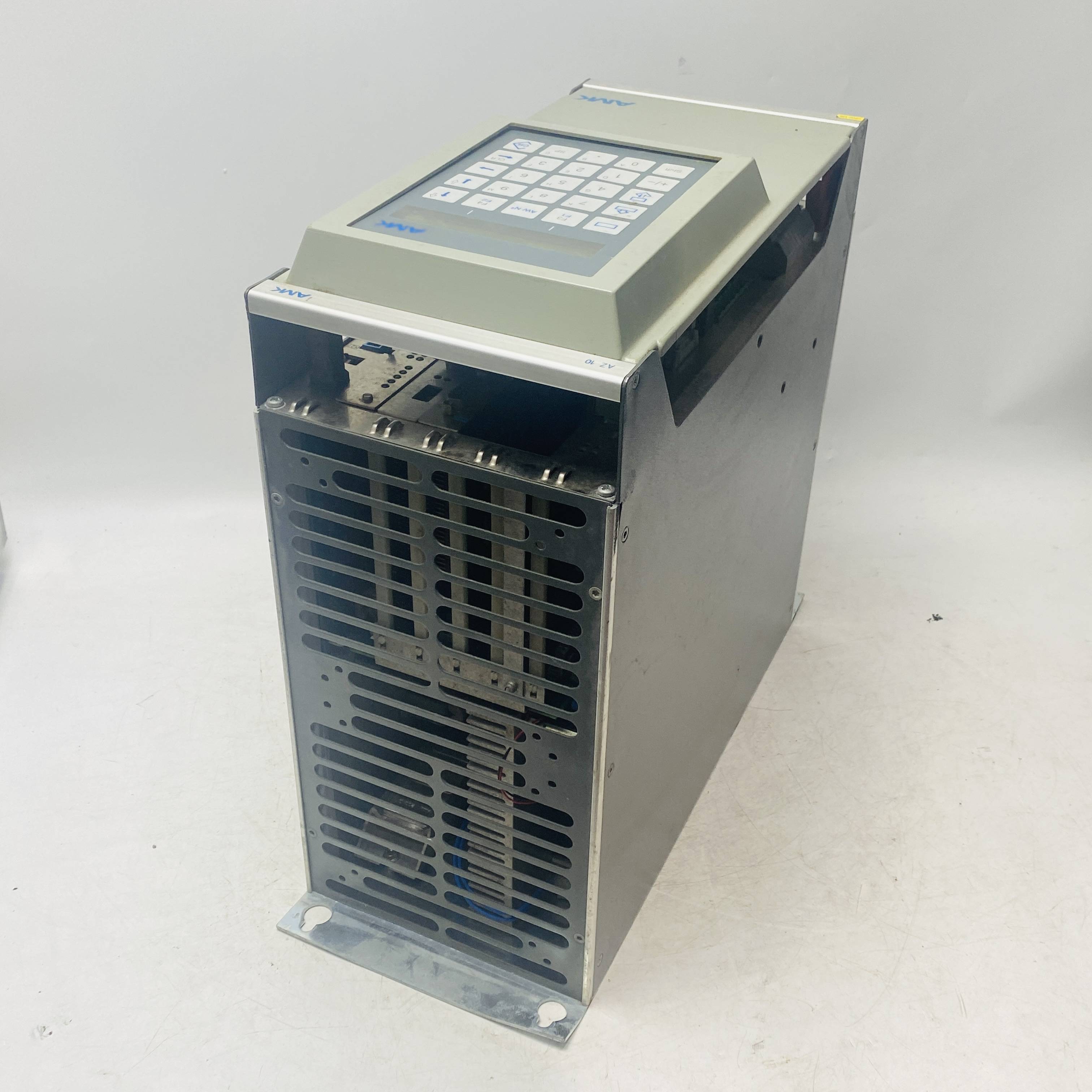 【请询价】德国AMK安美科 驱动器AZ10-0-0-1 现货议价商品