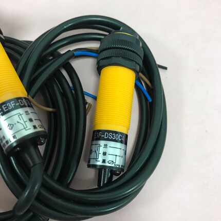 咨询-光电开关传感器E3F-DS30C4