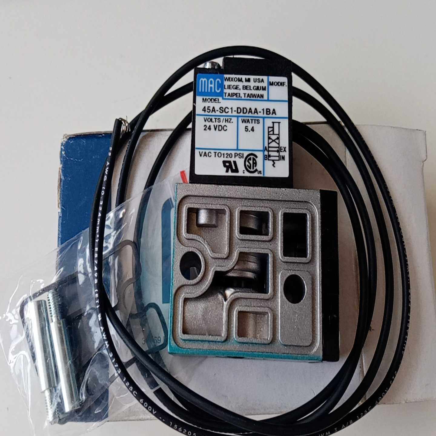 MAC电磁阀45A-SC1-DDAA-1BA，正询价