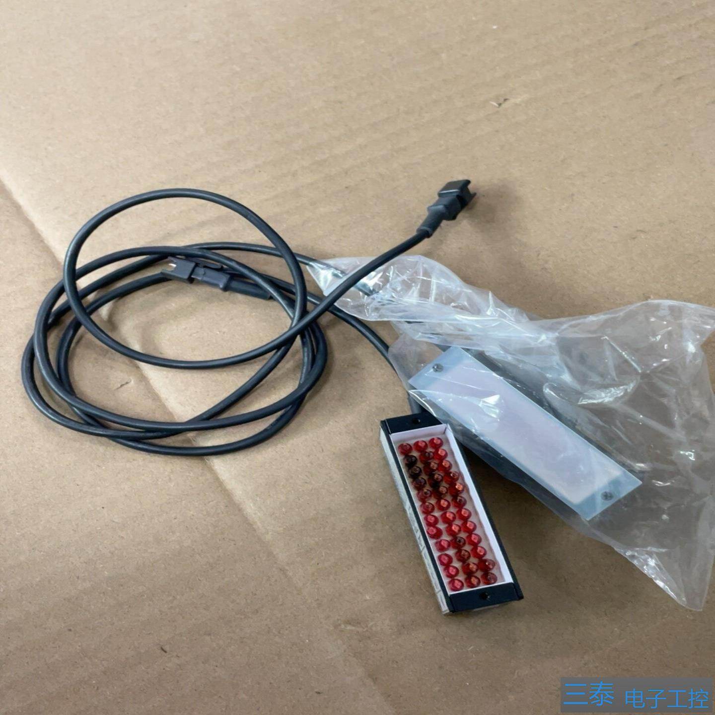 CA-DBR5基恩士实物图欢迎咨询，议价