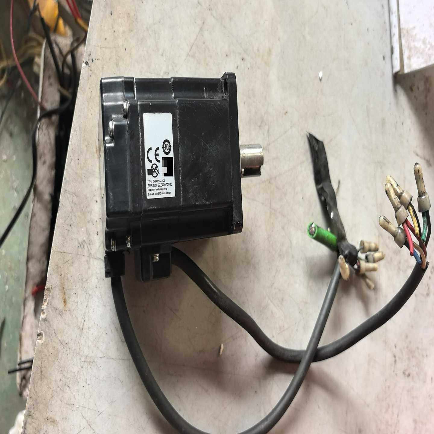 AC伺服电机GYB401D7-RC2，400W功率，10