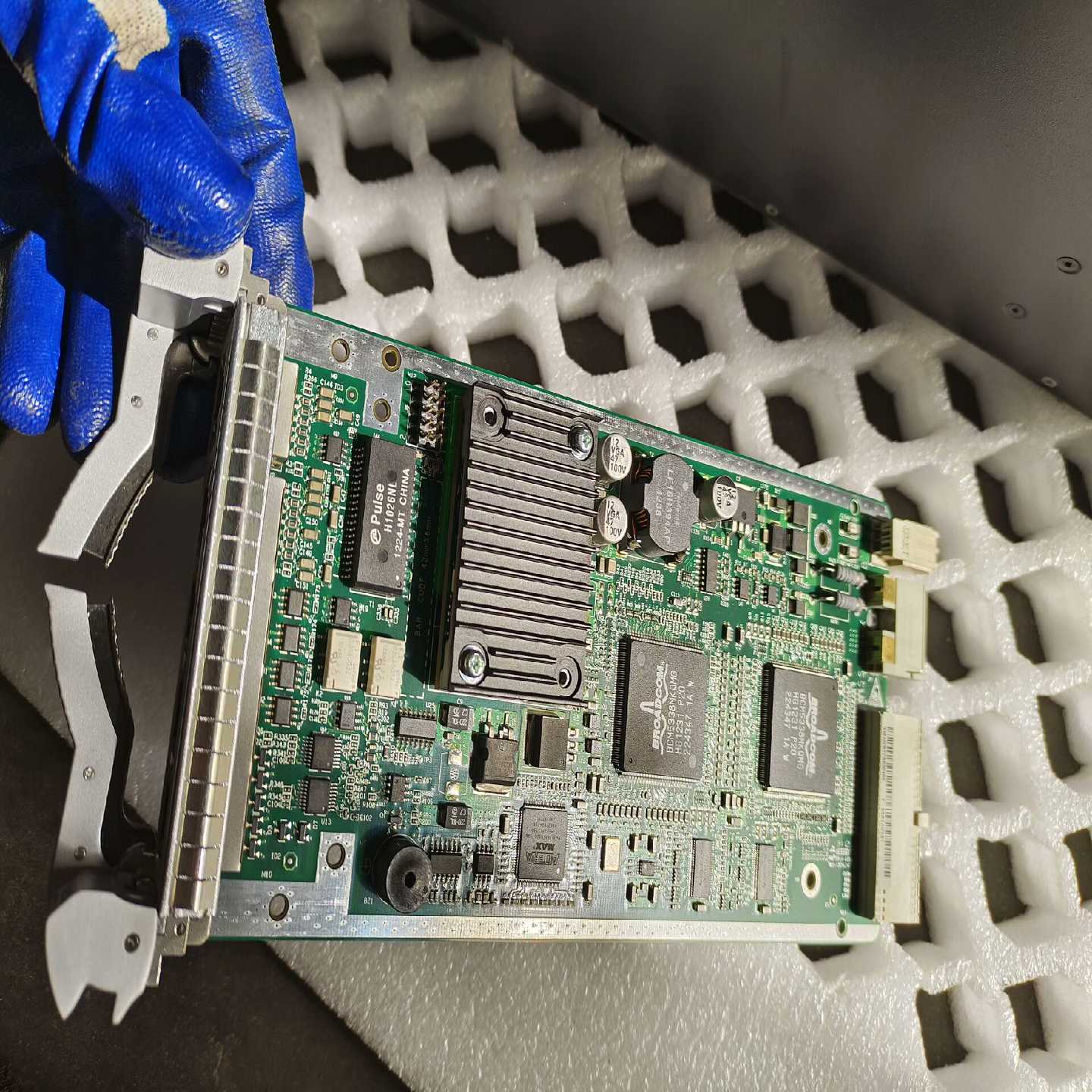 议价华为OSN1500板件AUX成色充新，价格私聊