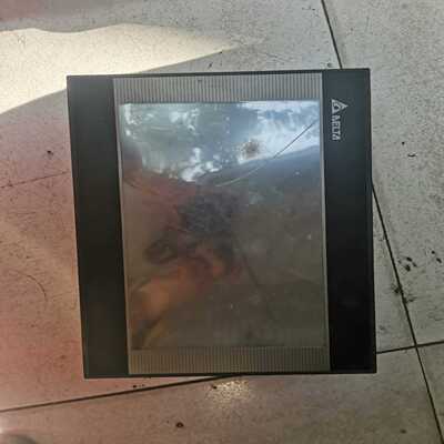 台达触摸屏DOP-B10S411，实图拍摄，功能正常，400询价