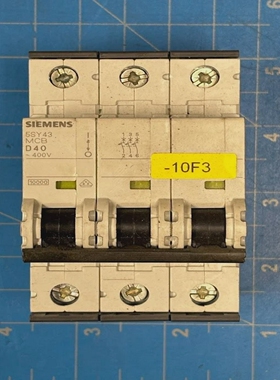 Siemens10kA250/440VCircuitBreaker5SY43-MCB-D40