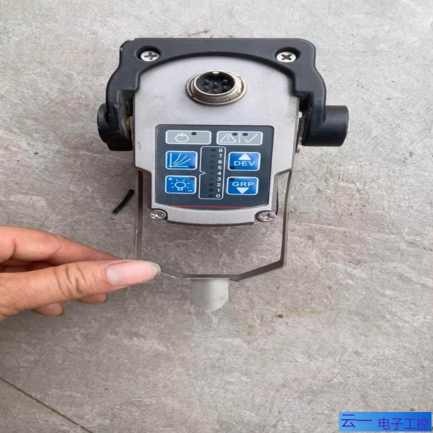 德国莱默尔HG-HT502A红外线传感器布边追踪电眼；议价