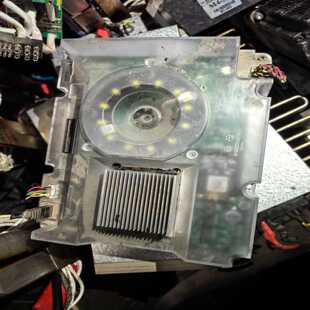 询价~载货机器人控制器，件，如图！RK3399芯片，带LE