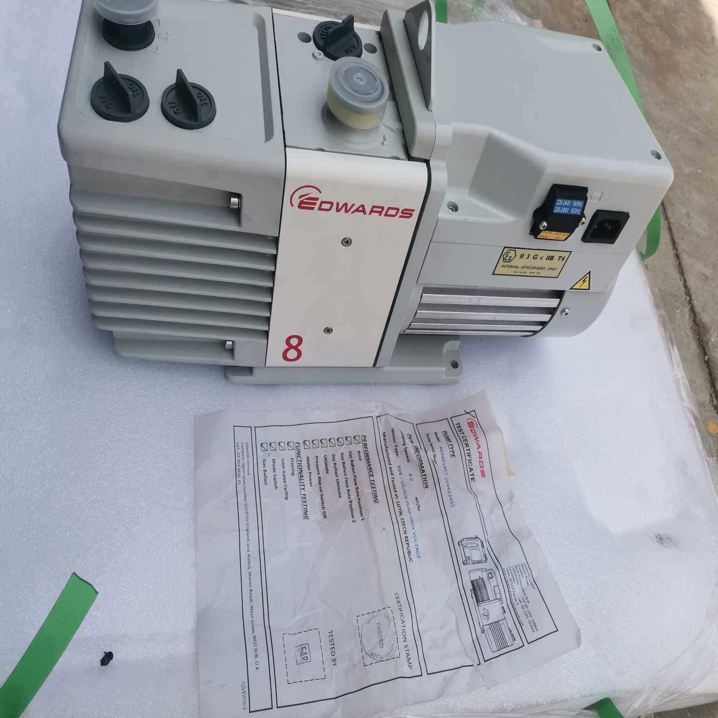 询价爱德华RV8真空泵基本99新进口货物清单原厂泡沫箱还在，实验