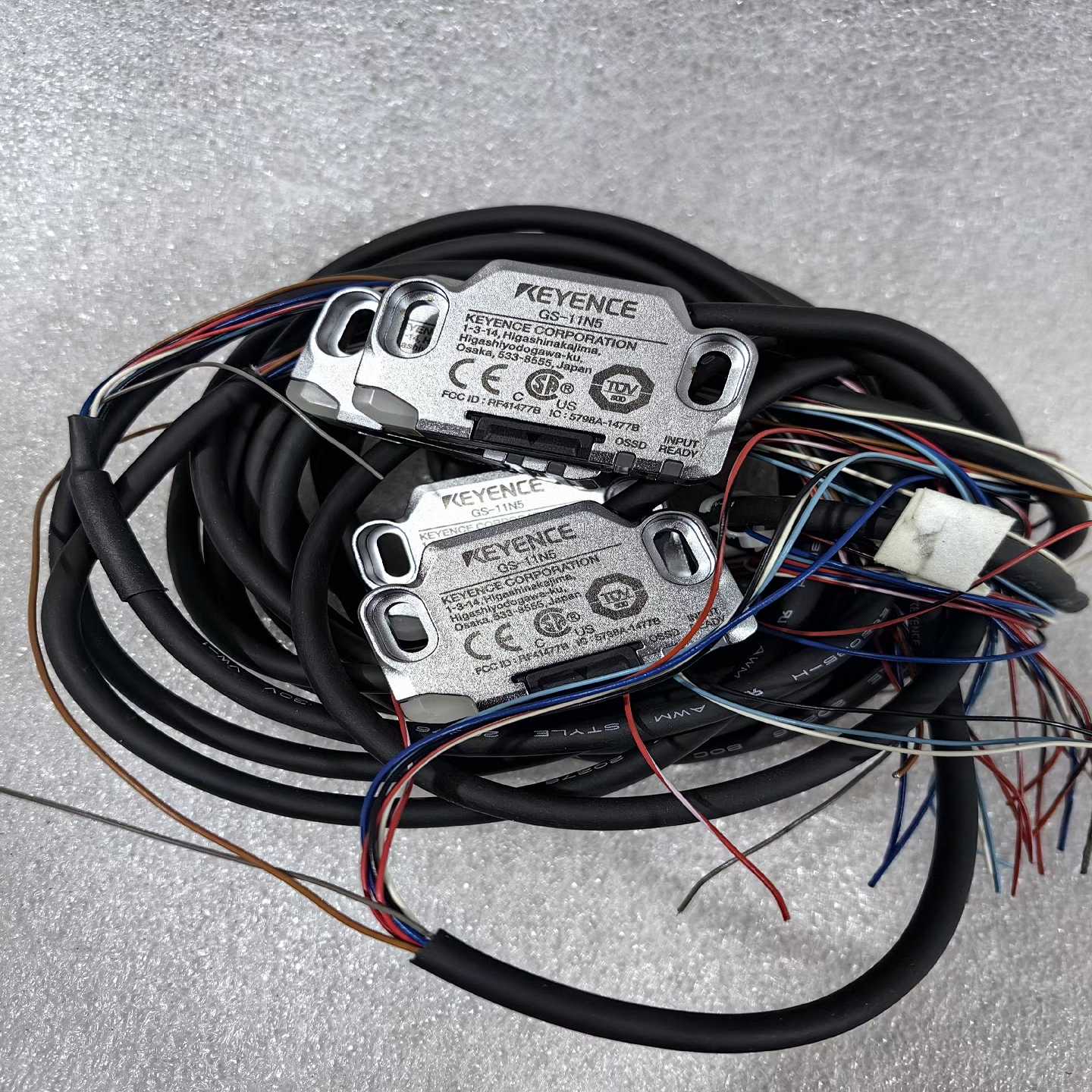 议价原装KEYENCE基恩士GS-11N5安全门开关线长3.5米