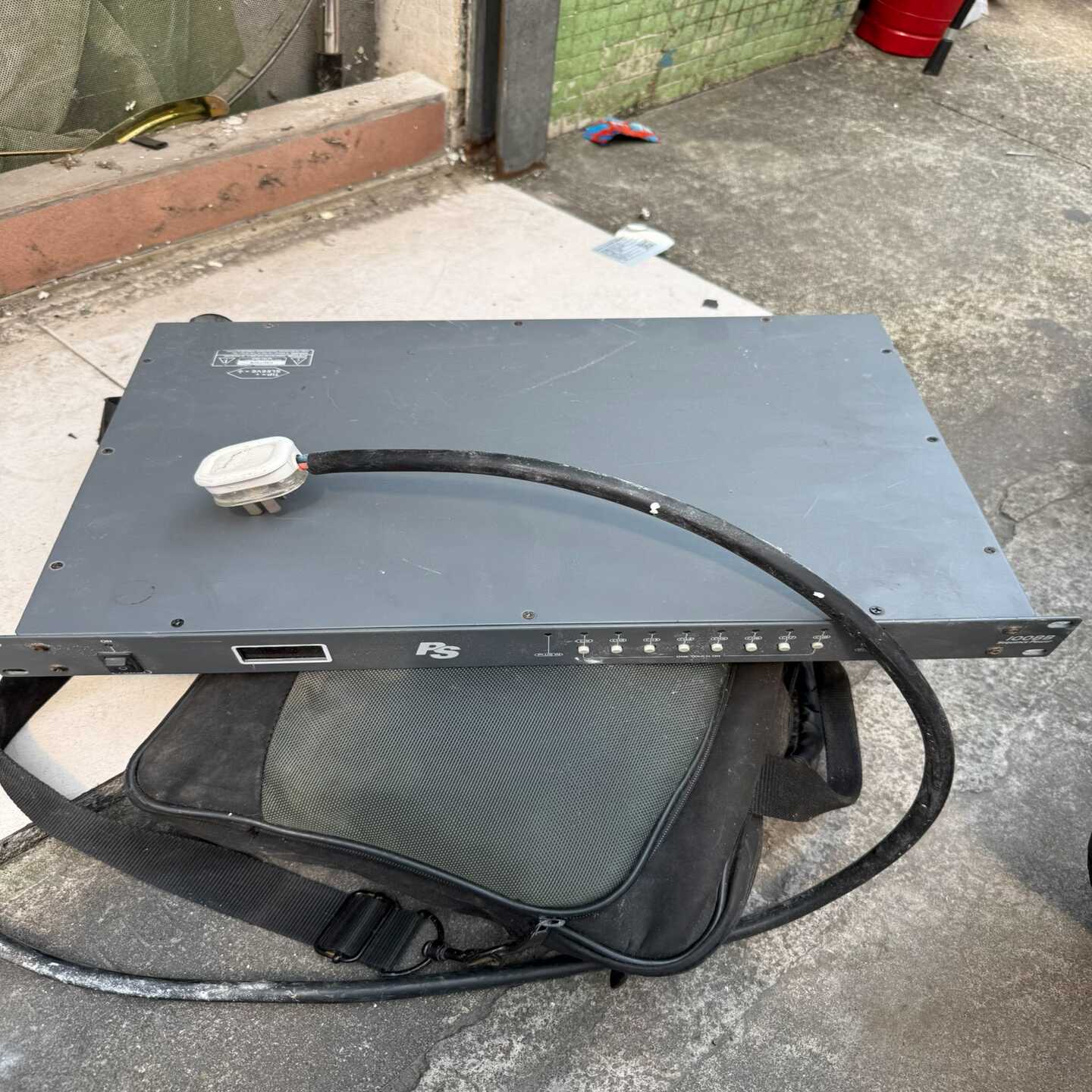 PS1008B型电源时序器是一台强有力的系统强化装置，它具有--议价