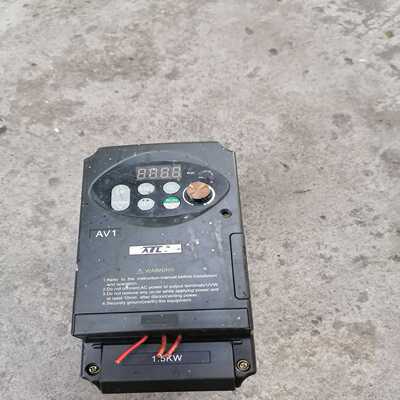 咨询-AV1-4T0015A爱得利1.5KW功能正常，