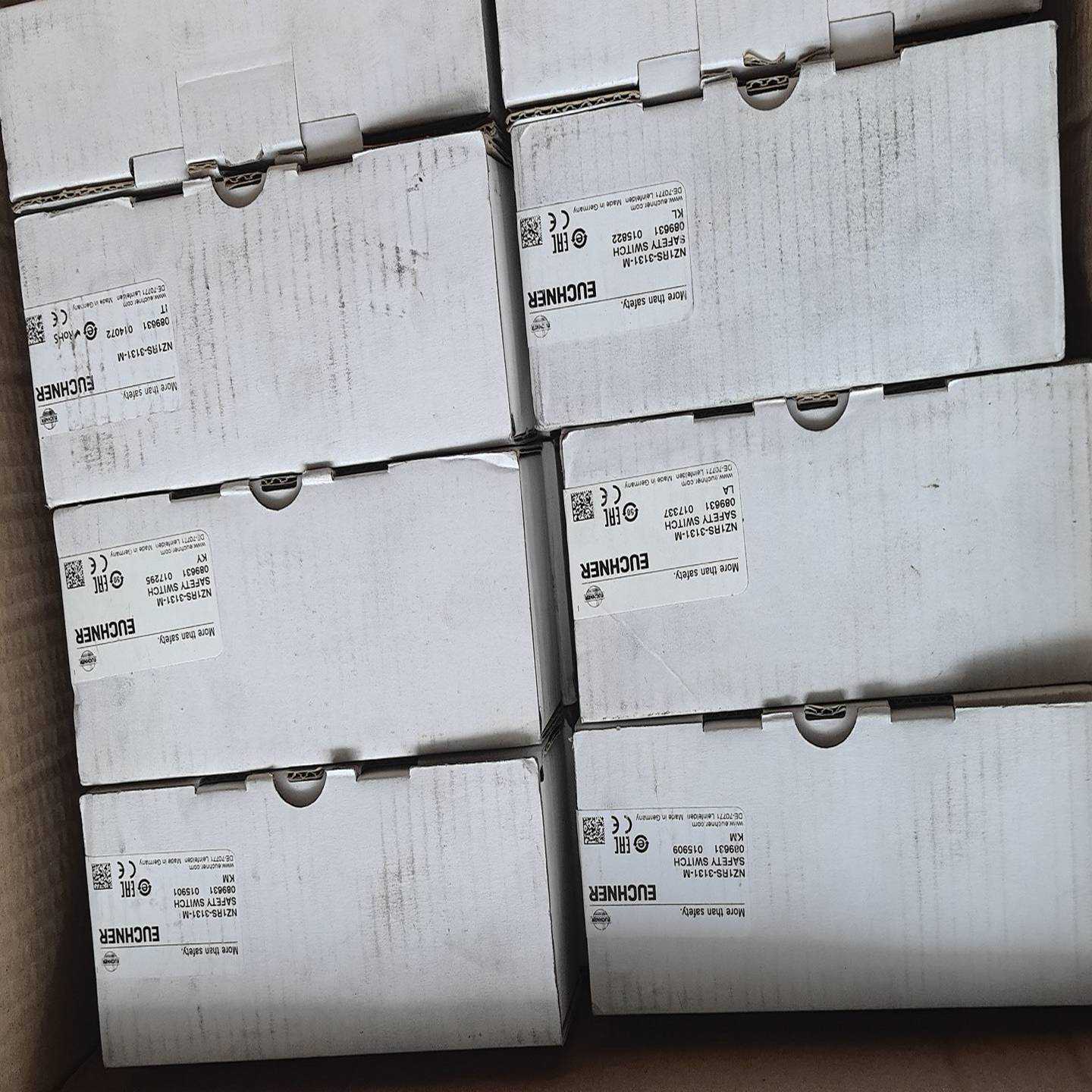 E5CS-R1PU-W P3GA-11 温控器，的~询价