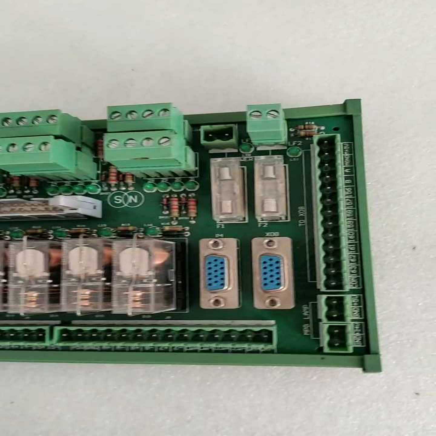 新代IO板TB-32-16R D,实物拆机图,继电器完好无损【鑫鑫商