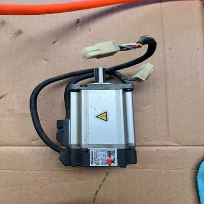 松下a5伺服电机200wMHMD022G1U--议价商品