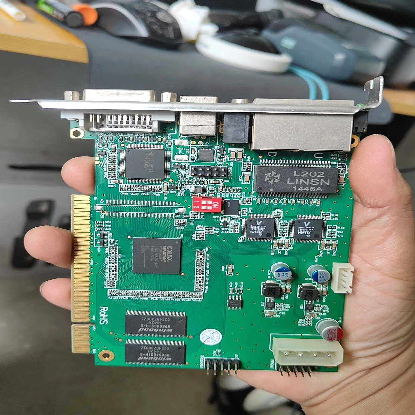 灵星雨TS802D发送卡，