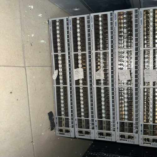 AristaDCS-7280SE-6448口万兆交换机(亚飞商行）
