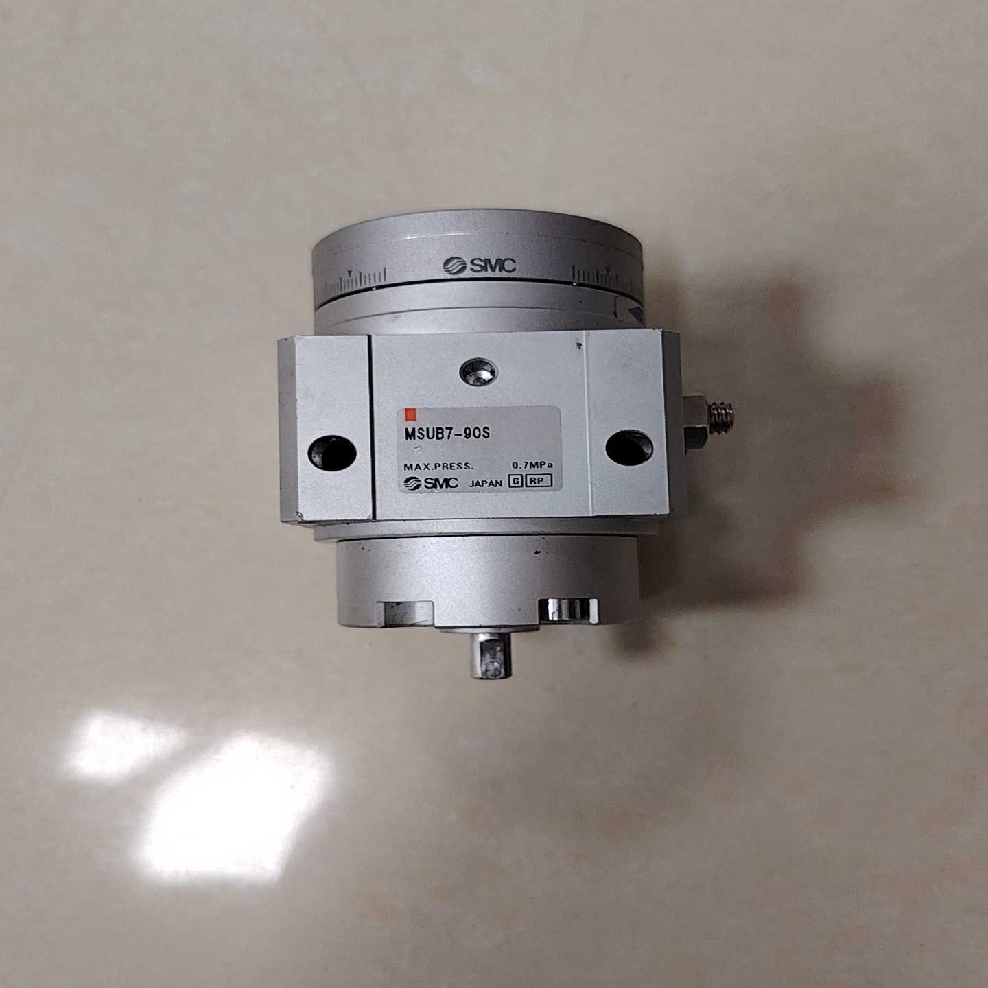 询价SMC旋转气缸MSUB7-90S,日本制造。