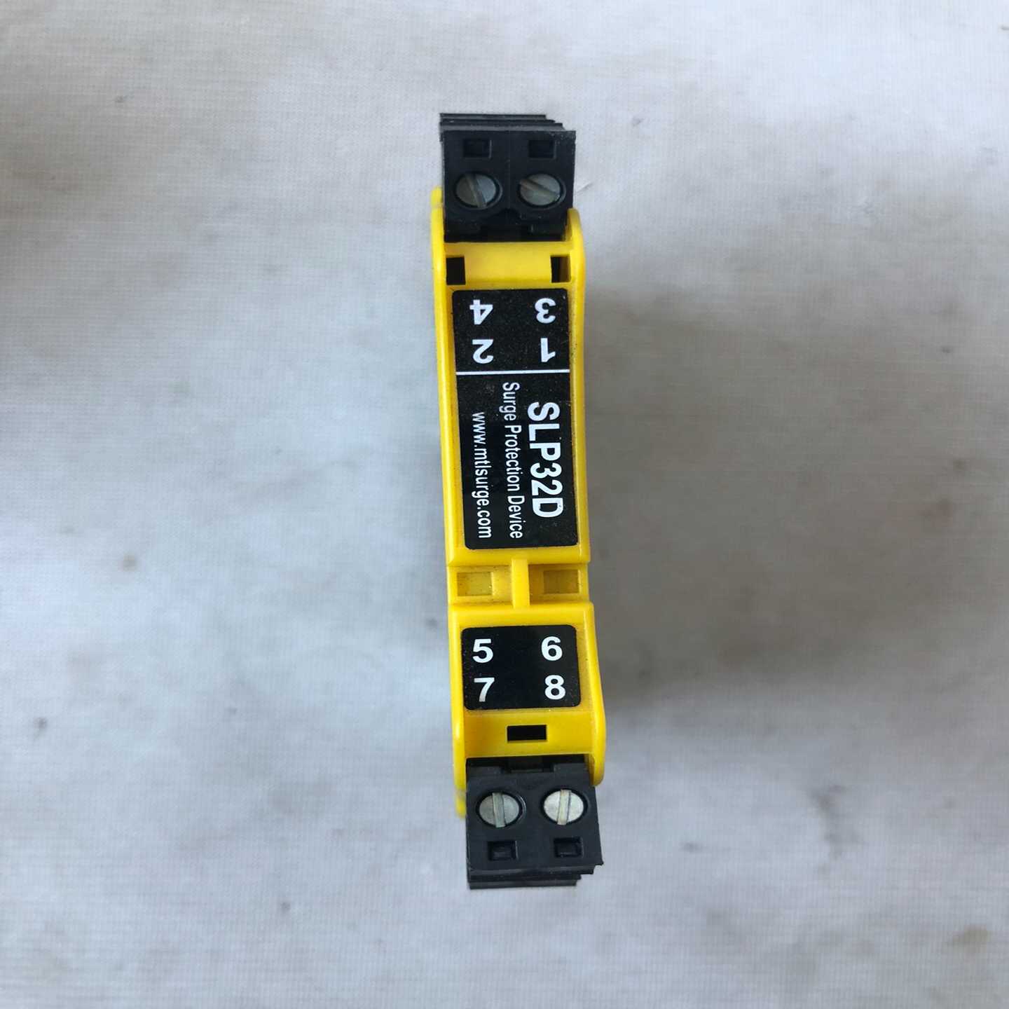 SLP32D信号浪涌保护器，原包装。有的联系议价询价