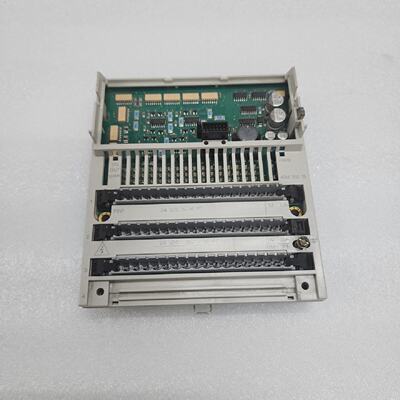 170ADM35015 IO BASE 24 VDC 16PT INOUT