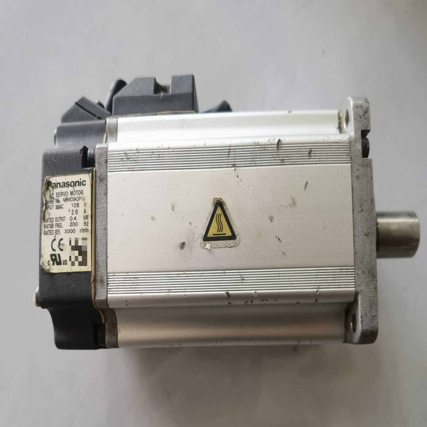 松下A4伺服电机MHMD042P1U400W2.6A--议价商品