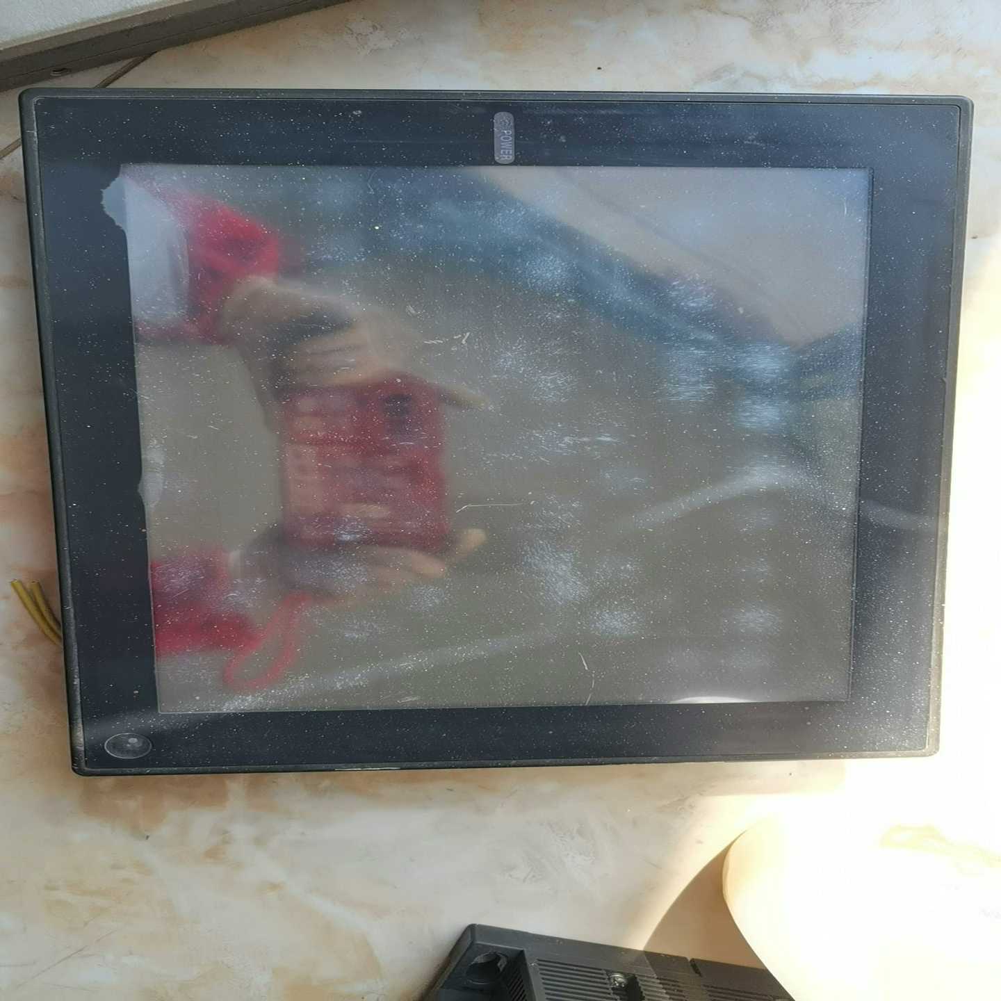 议价三菱触摸屏A985GOT-TBA,带A9GT-QBUSS拆机