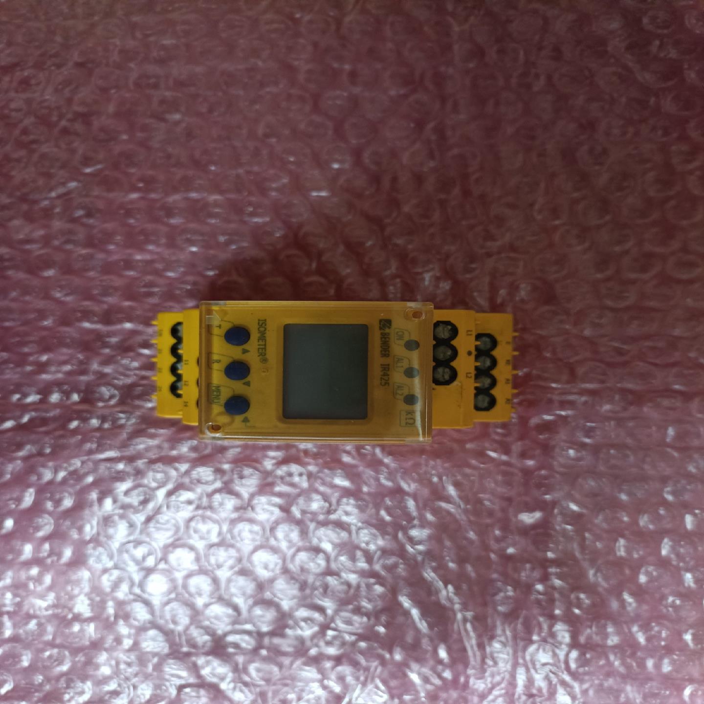 BENDER  IR425-D4-1  成色如图 功能（佳毅工控）