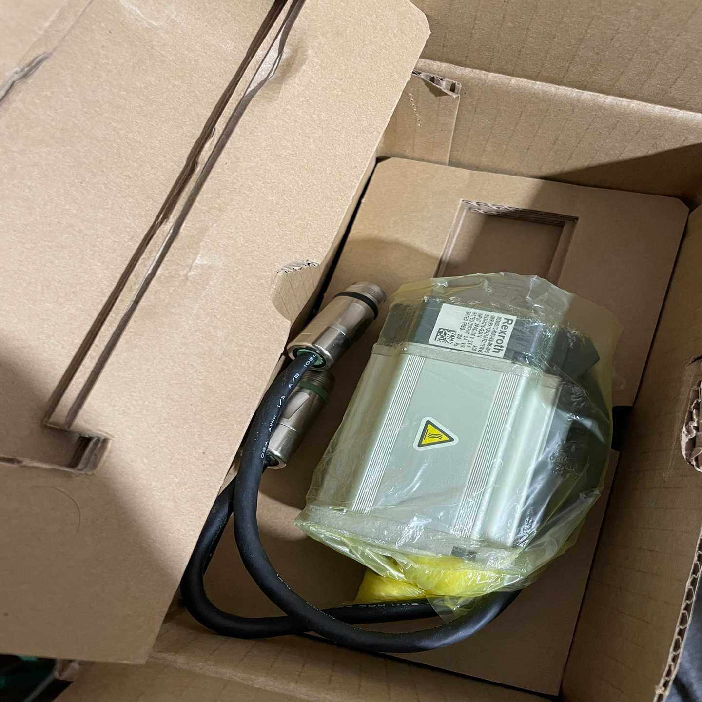 力士乐电机MSM031C-0300-NN-M5-MH0询价