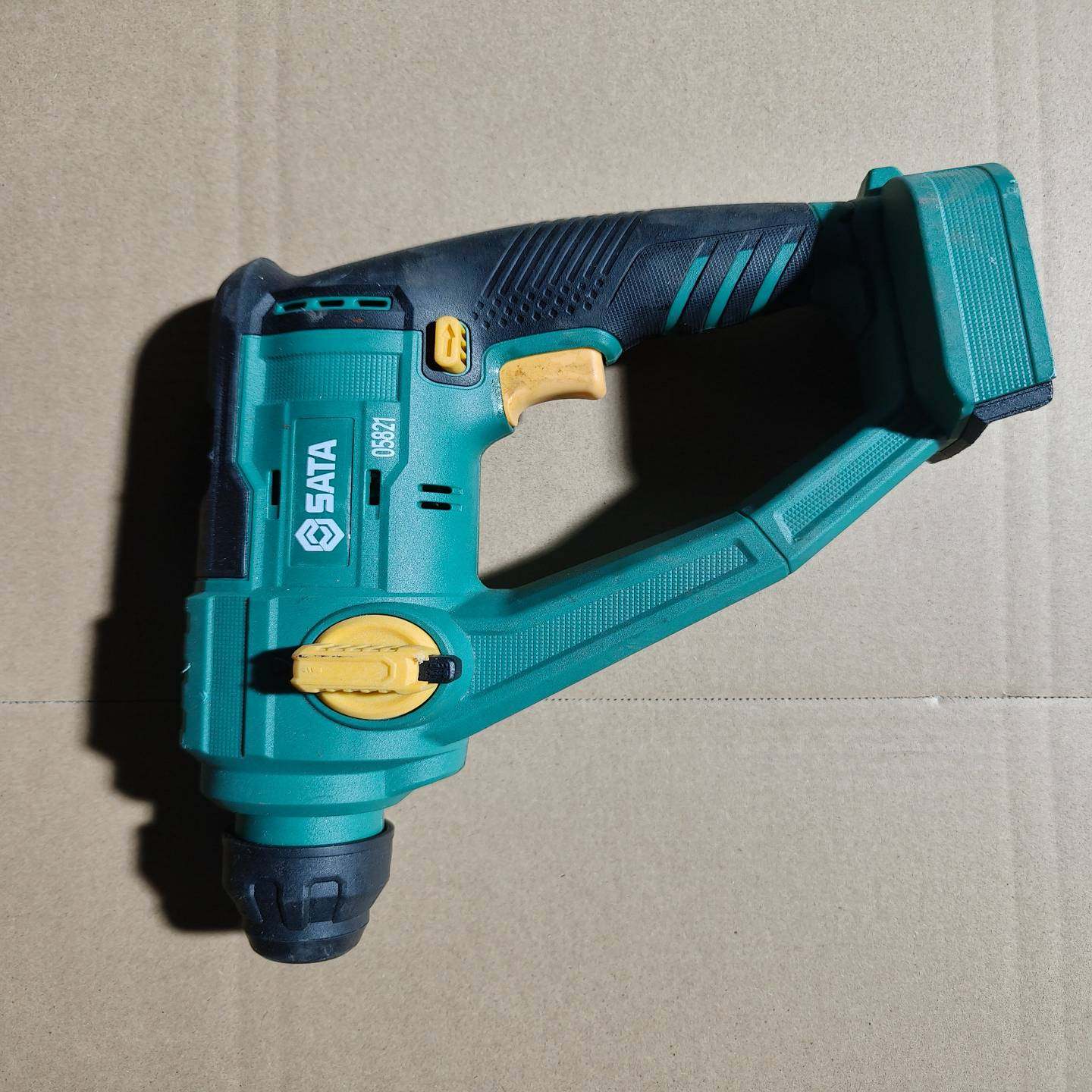 美国TESCOM气体调压器-直连式减压器Regulus3系列{议价}