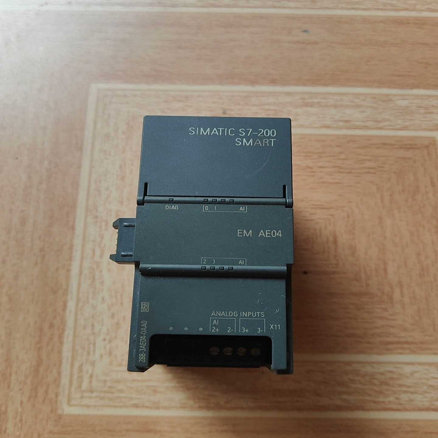 【议价】6ES7288-3AE04-0AA0EMAE04西门适用